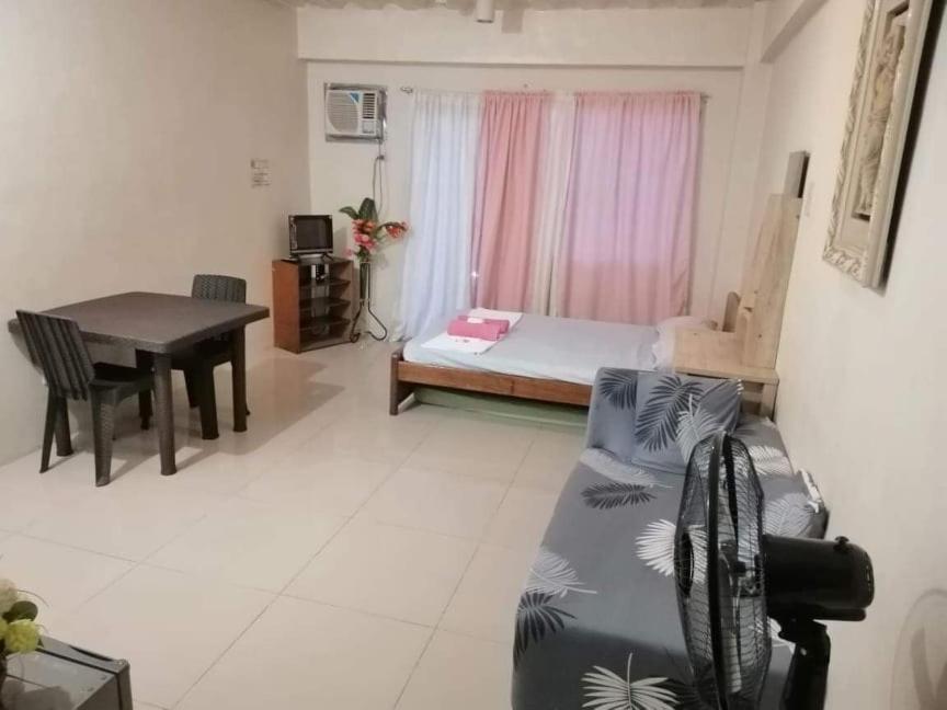 Your City•Home Apartment Paranaque City المظهر الخارجي الصورة